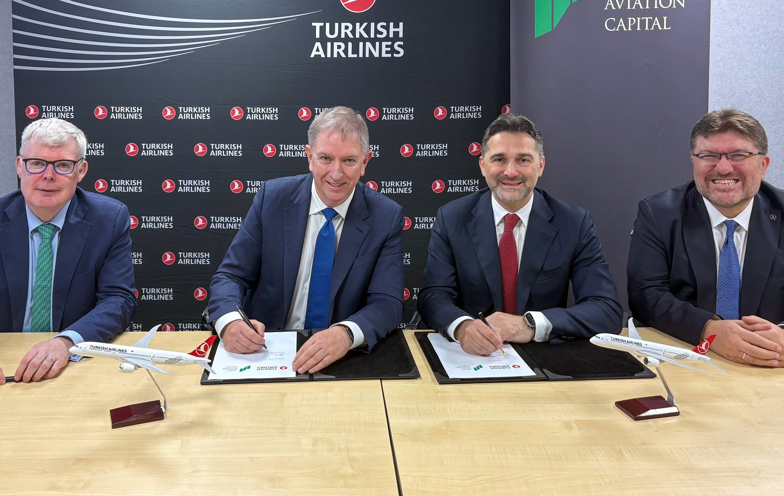 Airbus A320neo aircraft for SKY